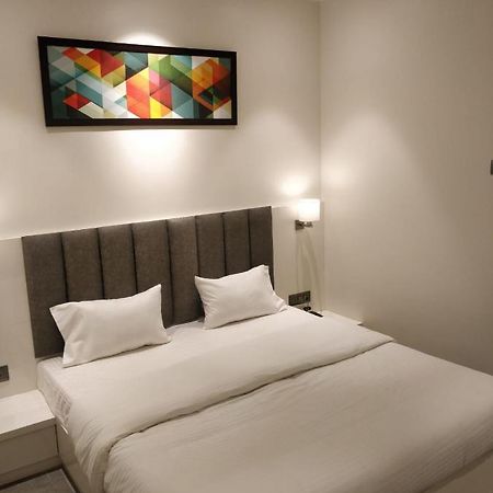 Hotel My Home Residency Насик Экстерьер фото
