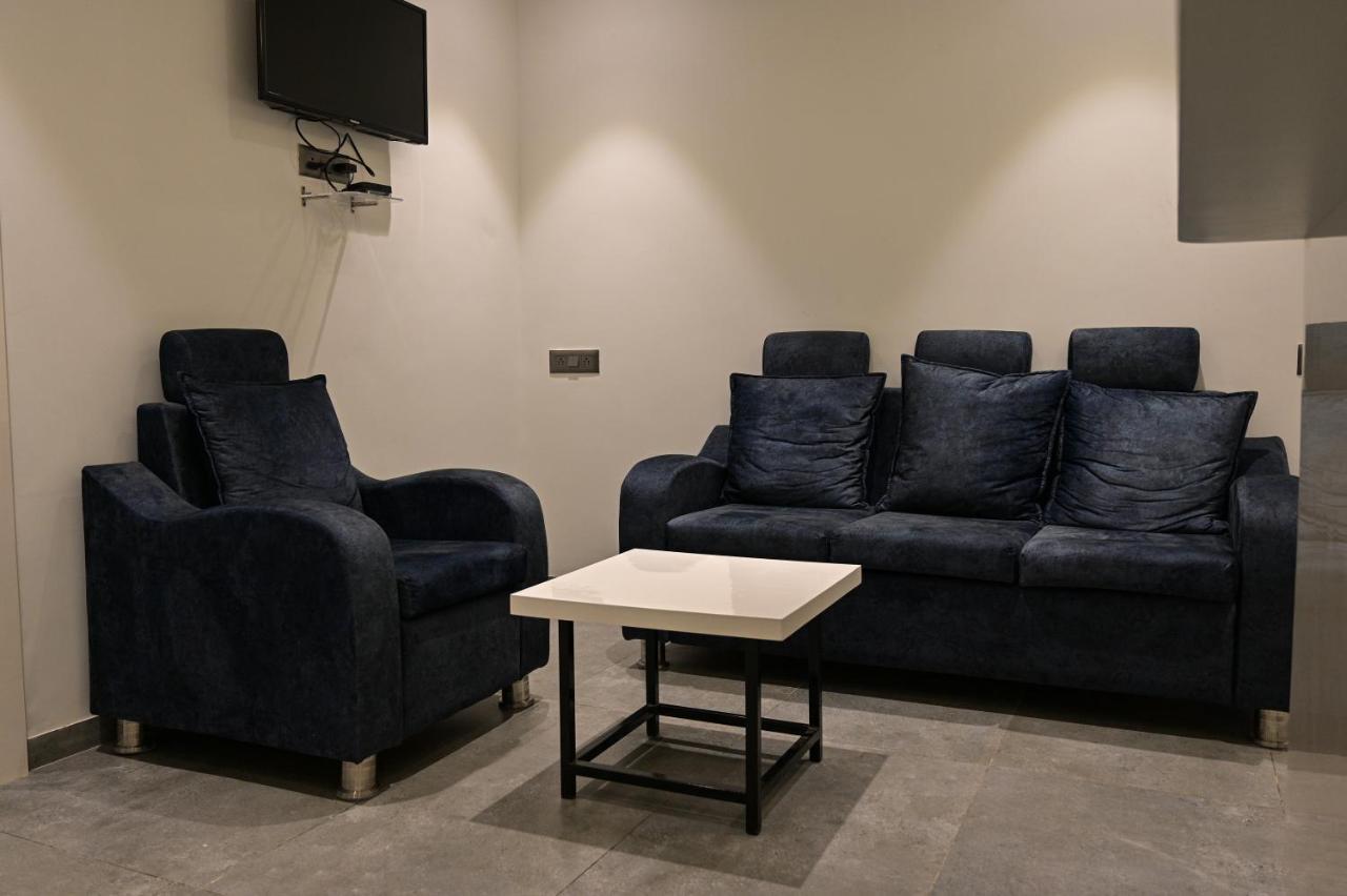 Hotel My Home Residency Насик Экстерьер фото